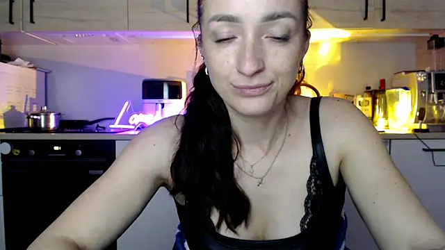 LorenneRose's cam snapshot