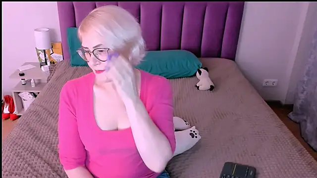 sabrinamacmarren's cam snapshot