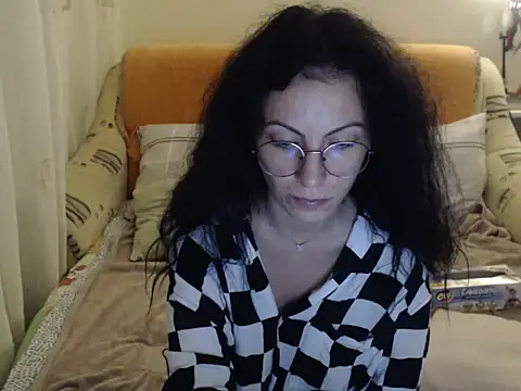 Emmatoo's cam snapshot