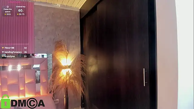 emma_rossi7's cam snapshot