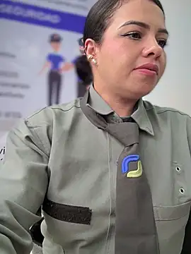 Ariana-07 live sex cam