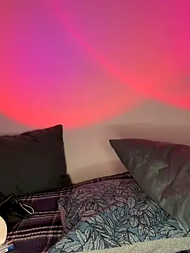 BabyBee_'s cam snapshot