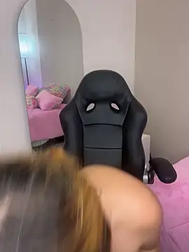 NinaSakura_Eup's cam snapshot