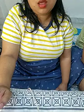 Kareena_kapoorr's cam snapshot