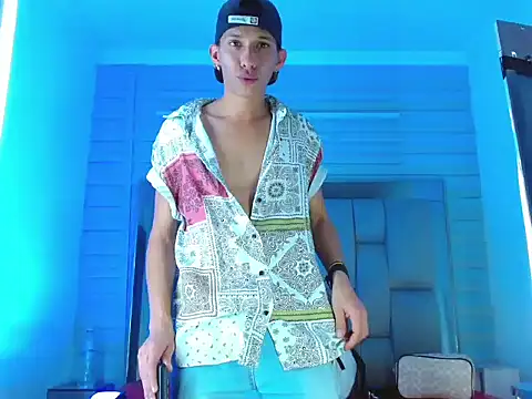 Valentin_Gray's cam snapshot