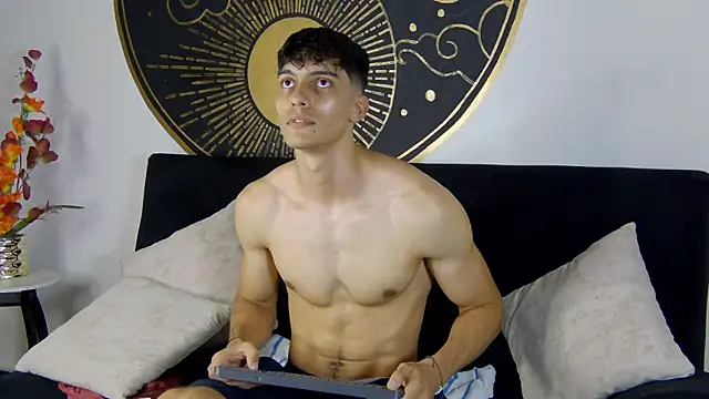 AlessioVitale's cam snapshot