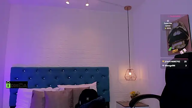 julieta_miller01's cam snapshot