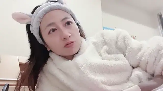 Ruru-ch live sex cam