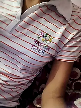 Vanee-23's cam snapshot