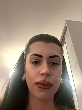 Barbie_1312's cam snapshot