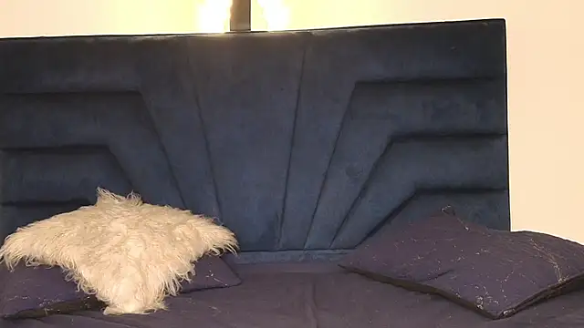 sharon_stone5's cam snapshot