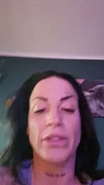 EmilyDiazofficial live sex cam