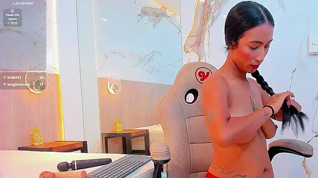 kathia_dumons's cam snapshot