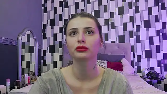 venusinylons's cam snapshot