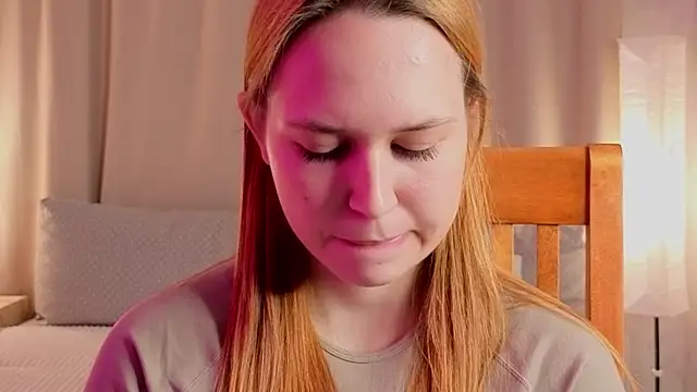 RhodaSawinski's cam snapshot