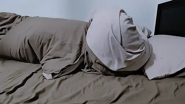 Fine-sand live sex cam