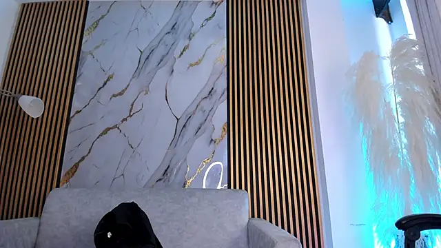 JulienSaint's cam snapshot