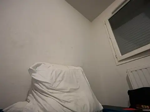 Rebeu313 live sex cam