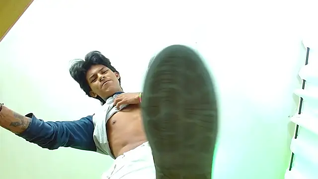 dreyk20's cam snapshot