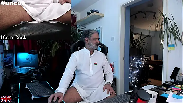 OnlineBossUK live sex cam