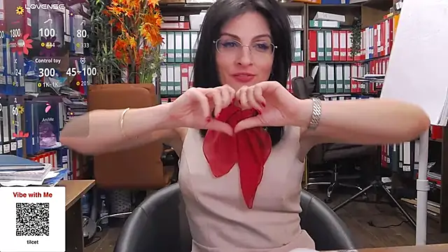 classyladyrellax live sex cam