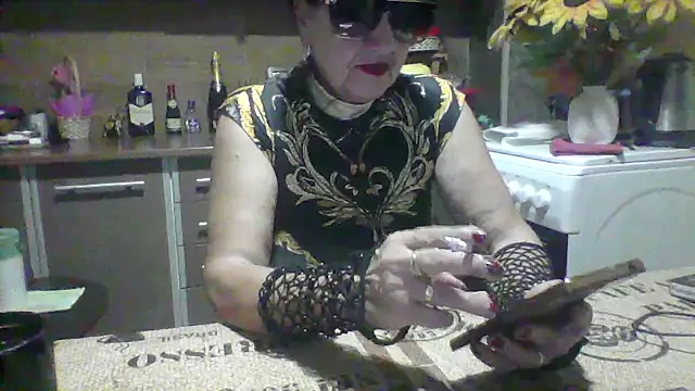 Ely_Elenita live sex cam