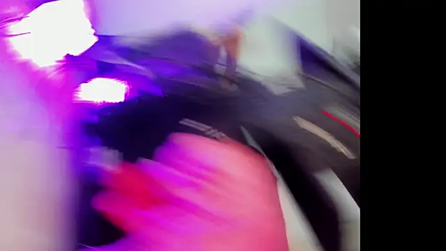 _Nikooll_love's cam snapshot