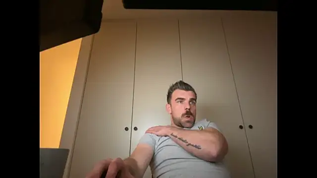 mrbigballs live sex cam