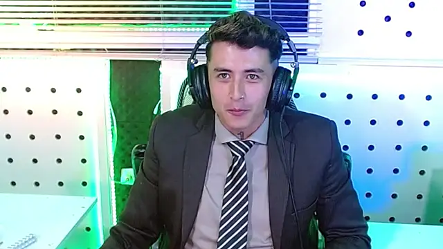 Darko0717 live sex cam