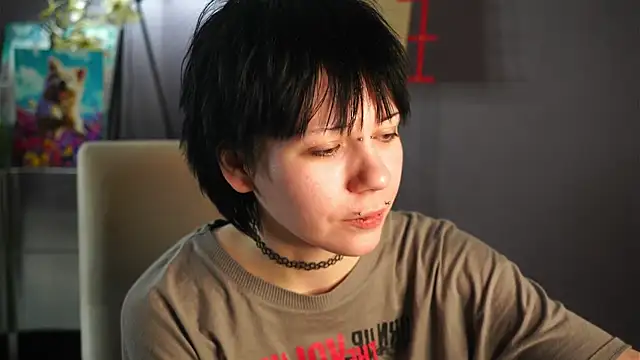 MiTeehee's cam snapshot