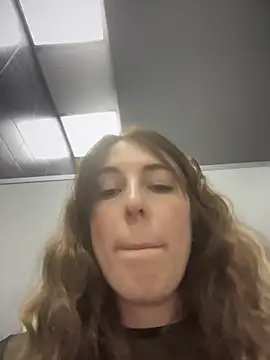 MommmyYummy's cam snapshot