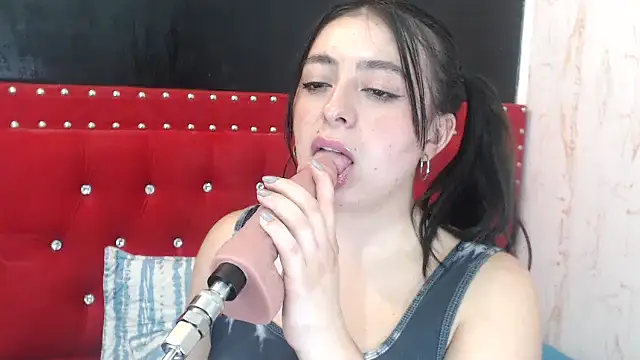 MiaKimky's cam snapshot