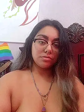 Lovelyrainn's cam snapshot