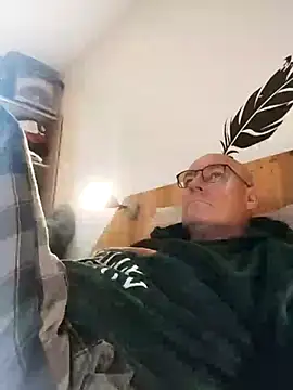 bogland33's cam snapshot