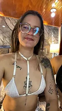 Samy_and_Allison's cam snapshot