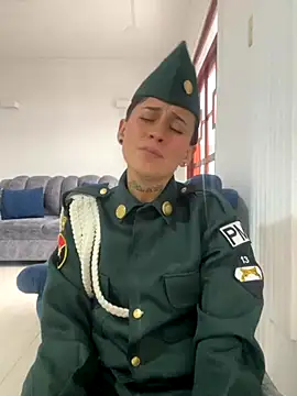 Miia_Hoot's cam snapshot