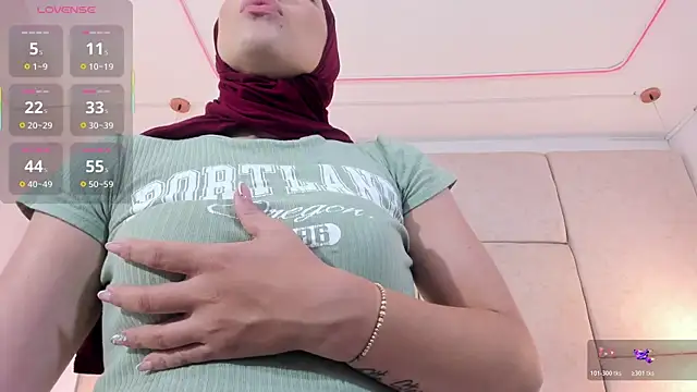 aisha_vs live sex cam