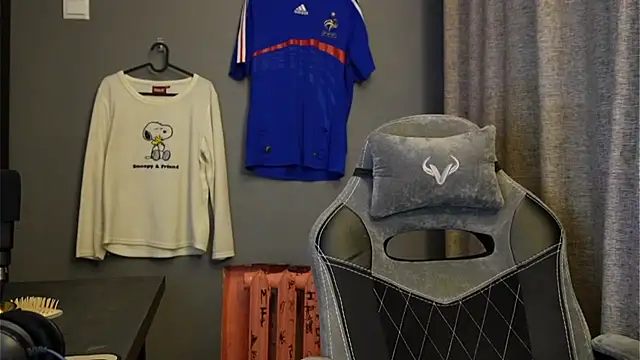 Softixq's cam snapshot