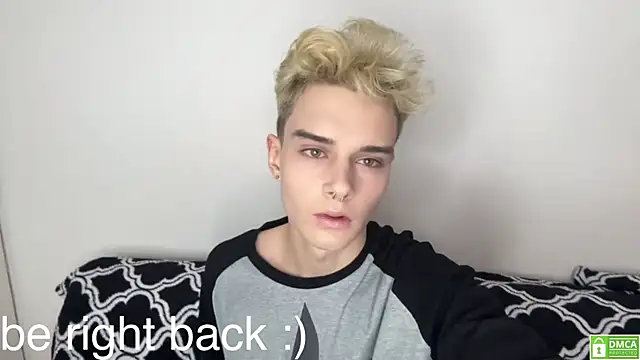 avegothy-'s cam snapshot