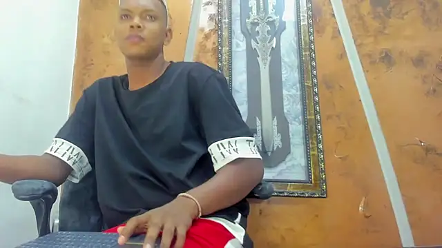 the_hot_boy0's cam snapshot