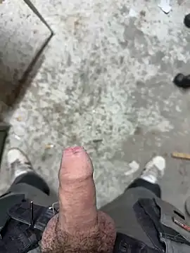 bigplut's cam snapshot