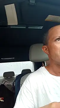 Roberts8inchcock's cam snapshot