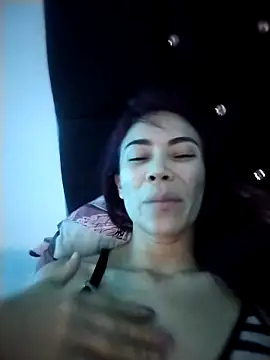 dulcelatin21 live sex cam