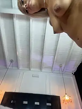 MystiqueXXX live sex cam