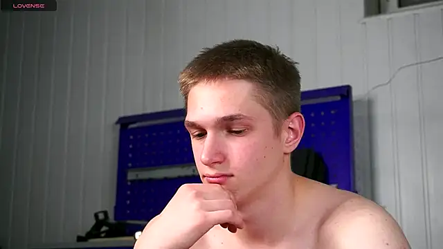 dustyn_fox's cam snapshot