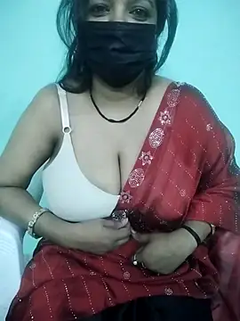 Deepa_09's cam snapshot