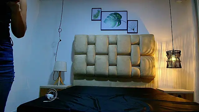 LilyFox_t's cam snapshot