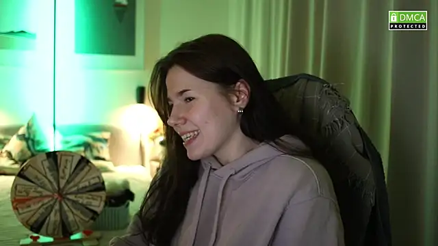 girl_u_never_met's cam snapshot