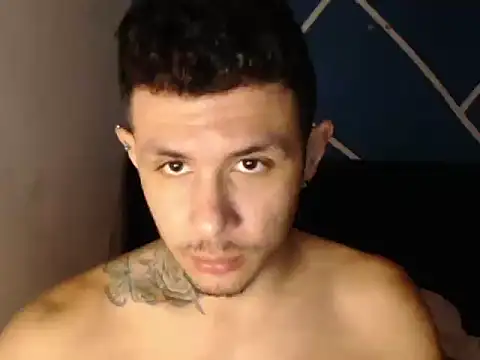 damiansexyboy69's cam snapshot