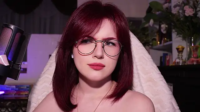 Chriss_Fox's cam snapshot